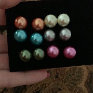 Elegant Multicolor Pearl Stud Earrings Set